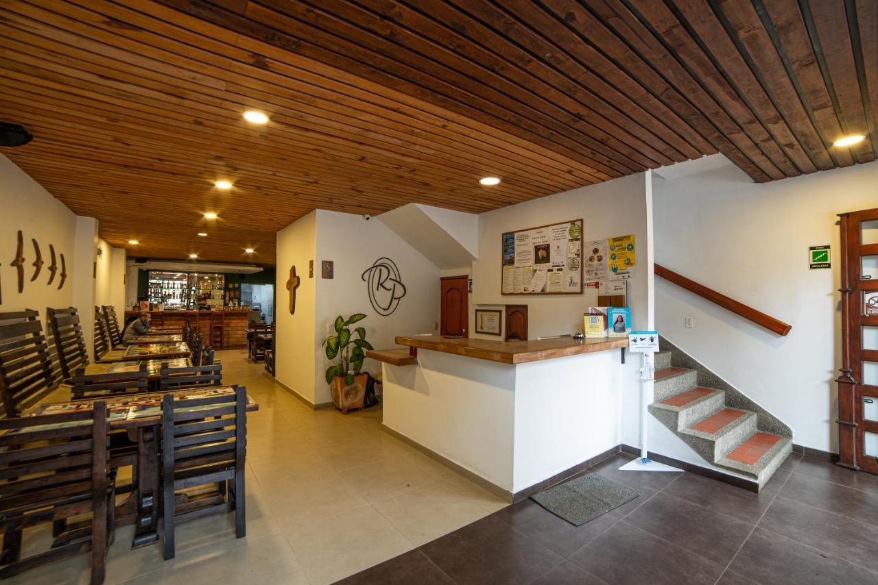Hotel Rio Piedras *