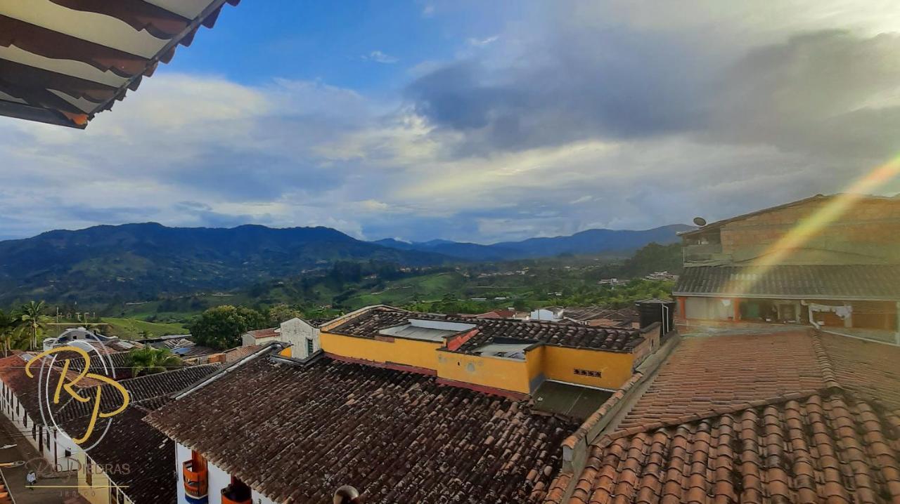 Rio Piedras *