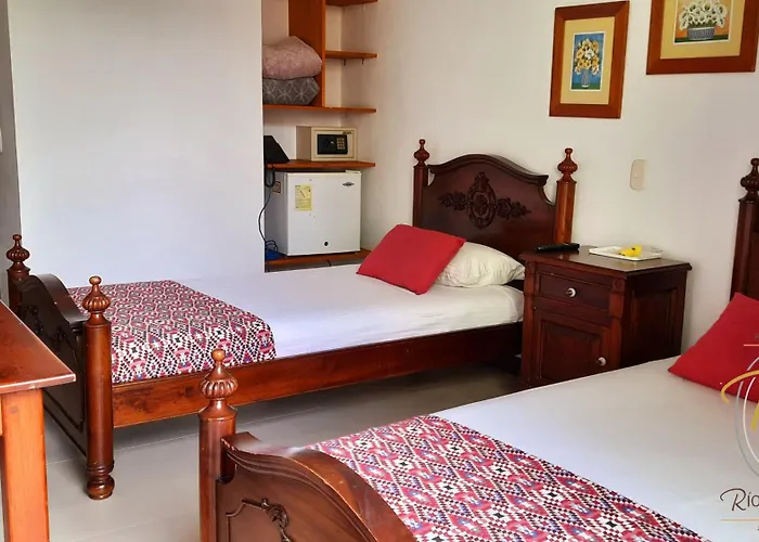 Hotel Rio Piedras