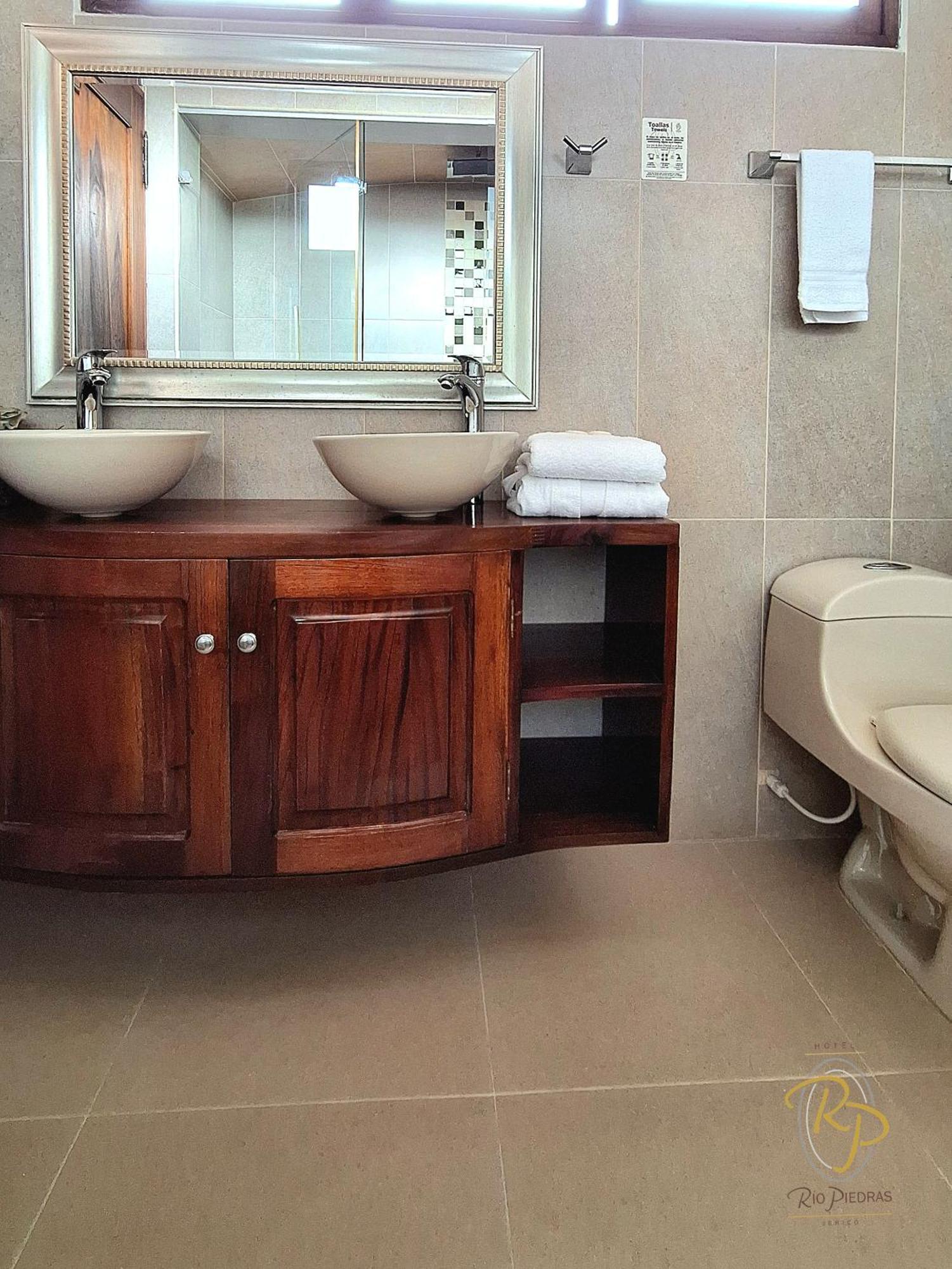 Rio Piedras Hotel